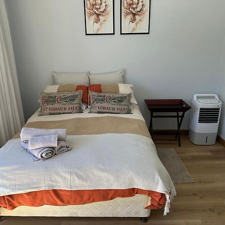 Tranquil Private Rooms Hermanus Dış mekan fotoğraf