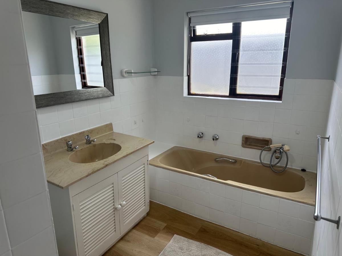 Tranquil Private Rooms Hermanus Dış mekan fotoğraf