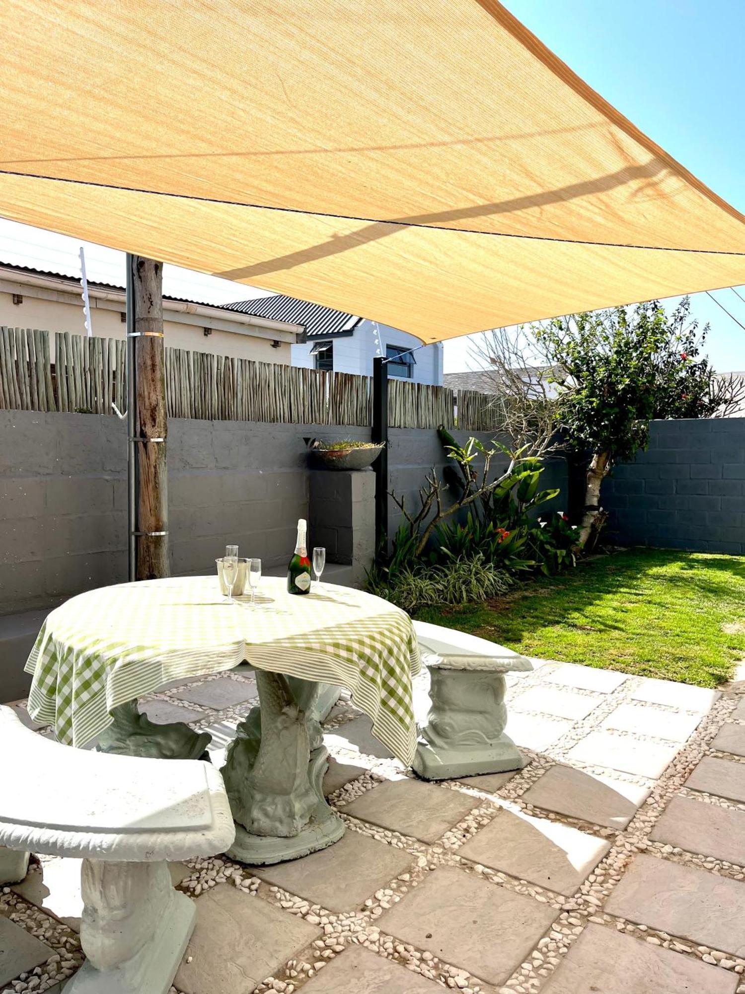 Tranquil Private Rooms Hermanus Dış mekan fotoğraf